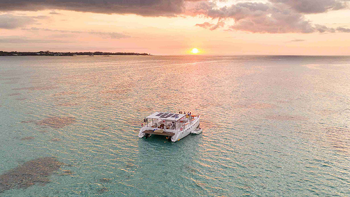 KIBO Mauritius Lagoon Attitude 14. BB h10jpg